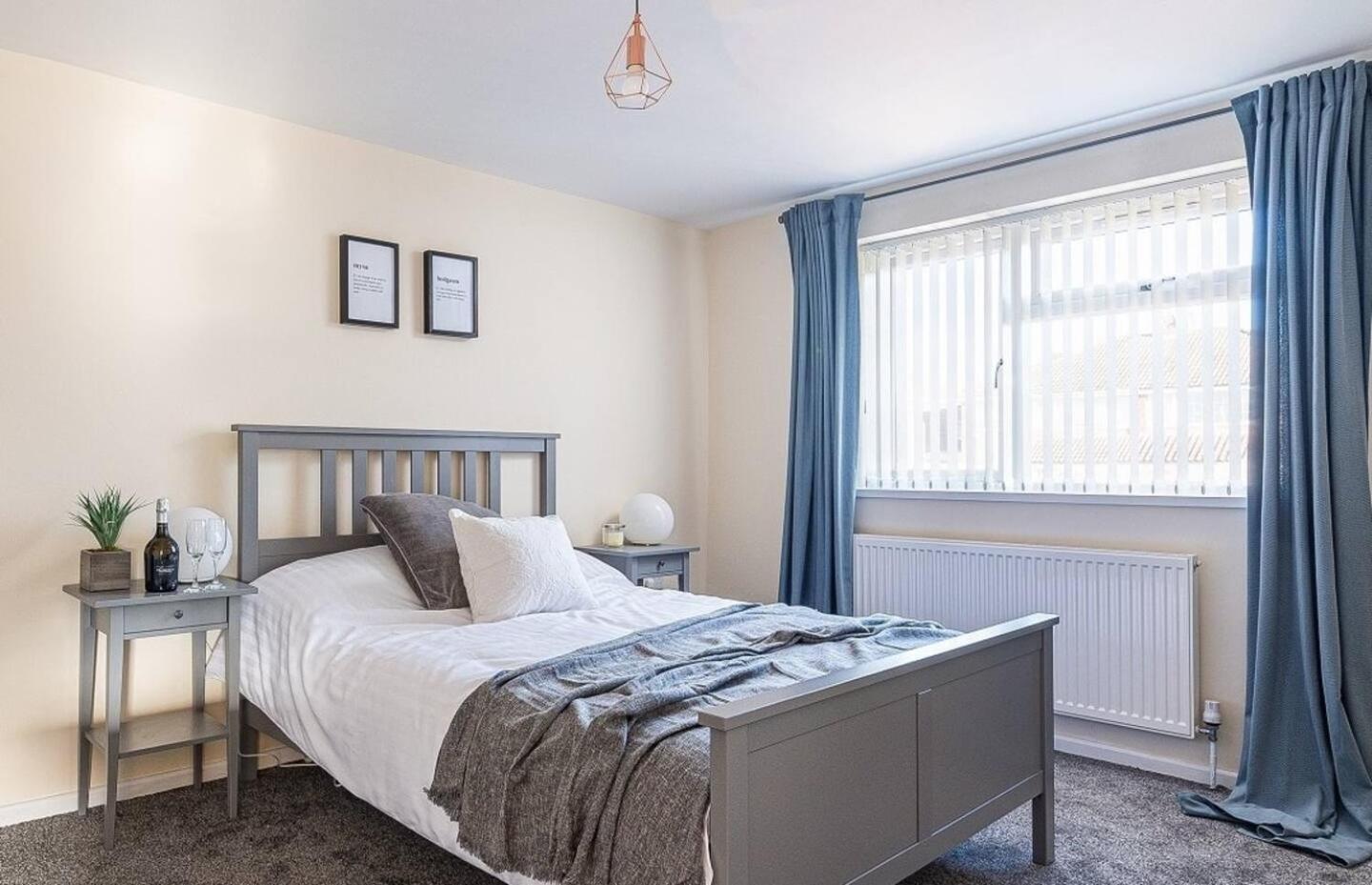 Dudley-Hospital-3Bed-Parking-Long Stay-Contractor ブライアリー・ヒル エクステリア 写真